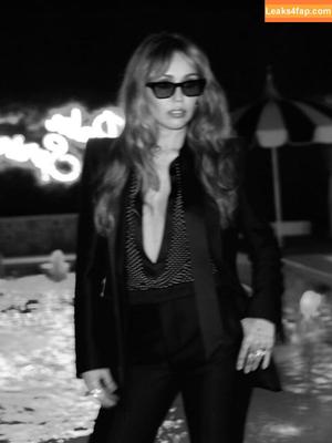 Miley Cyrus photo #3797