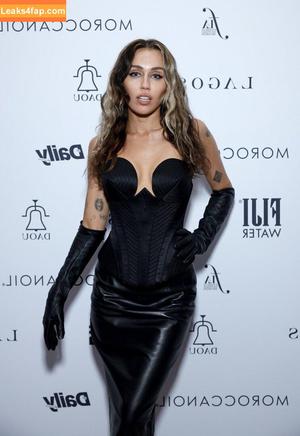 Miley Cyrus photo #3804