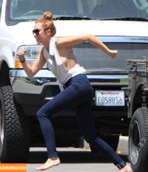 Miley Cyrus фото #3913