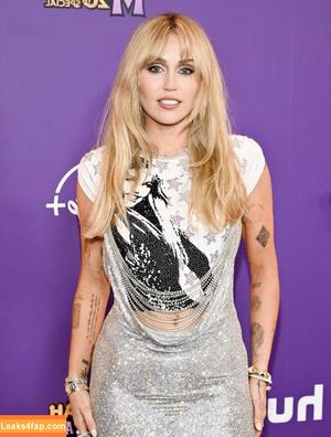 Miley Cyrus фото #3914