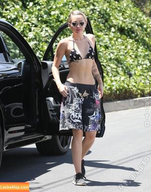 Miley Cyrus photo #3963
