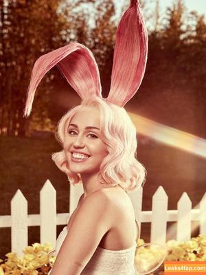 Miley Cyrus photo #3988