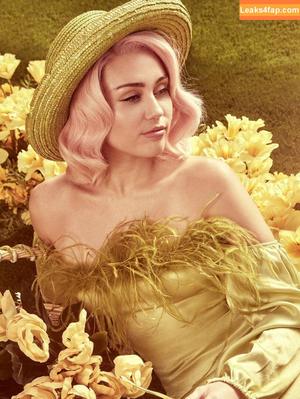 Miley Cyrus photo #3990