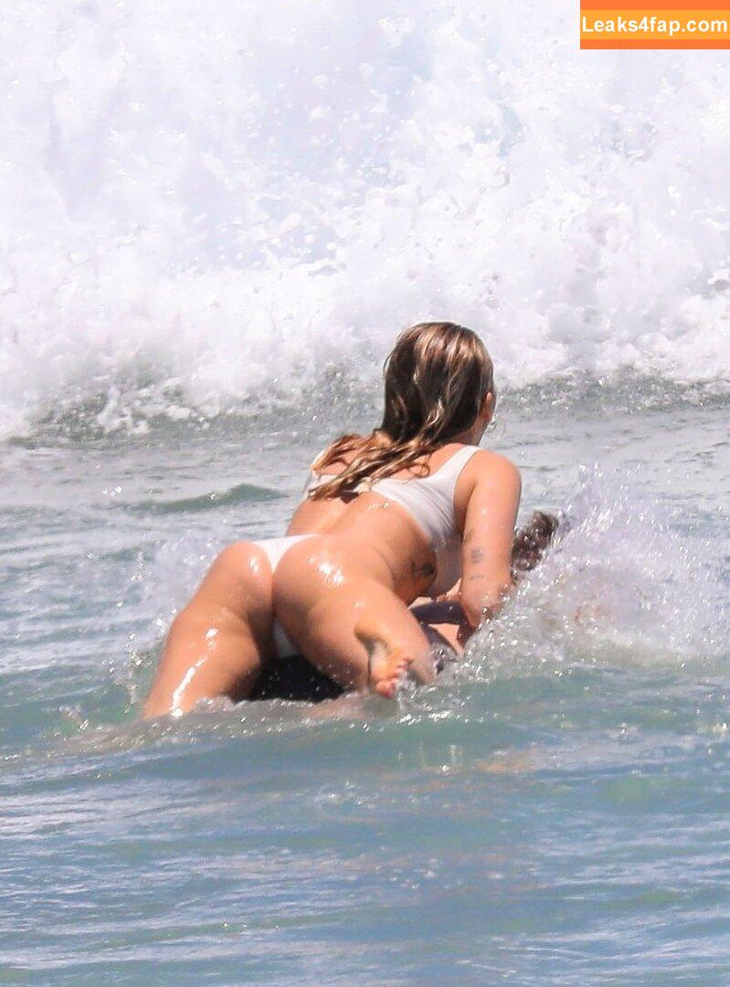 Miley Cyrus / https: / mileycyrus leaked photo photo #4062
