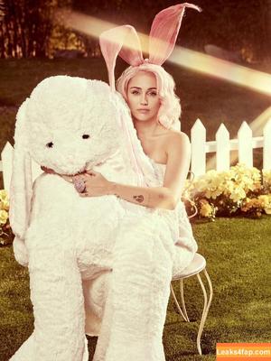 Miley Cyrus photo #4003