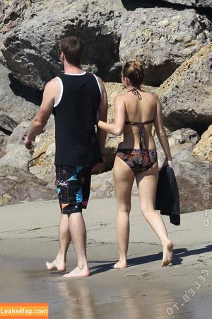 Miley Cyrus photo #4025