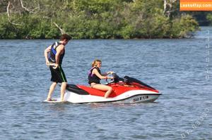 Miley Cyrus photo #4135