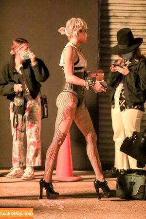 Miley Cyrus photo #4174