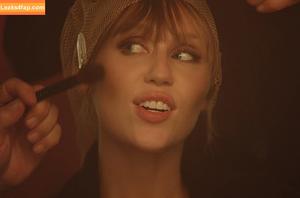 Miley Cyrus фото #4244