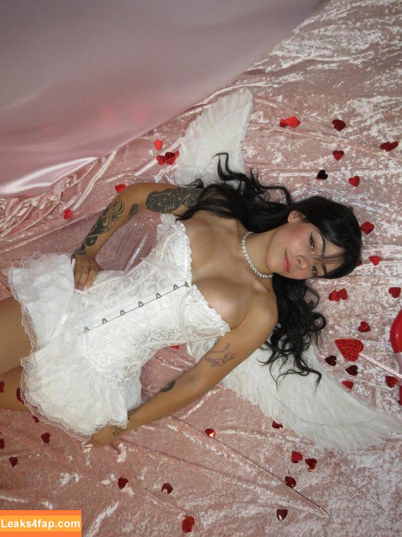 Milica_yb / https: / michiuwu18 leaked photo photo #0309