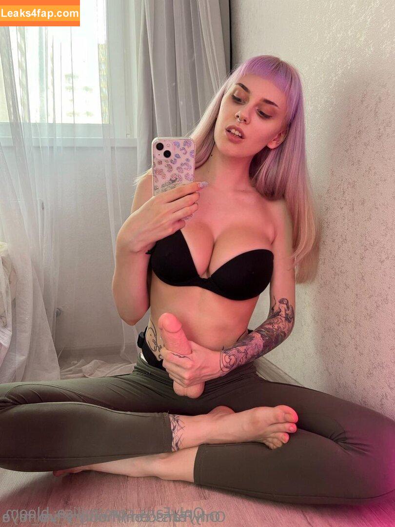 milisa_bloom / mila_bloom2 leaked photo photo #0016