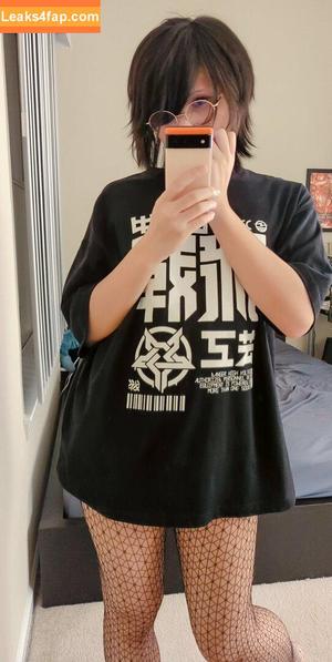 MilkteaMomoko photo #0023