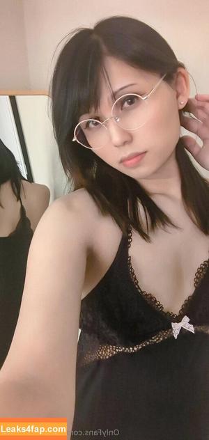 MilkteaMomoko photo #0372