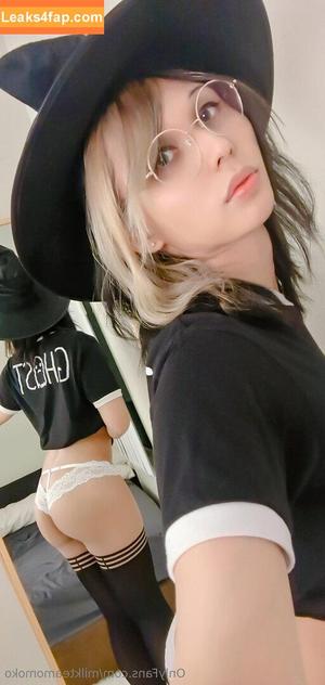 MilkteaMomoko photo #0444
