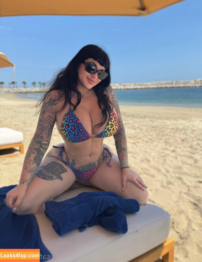 milky_mommy_tiffy / miky_mommyy leaked photo photo #0001