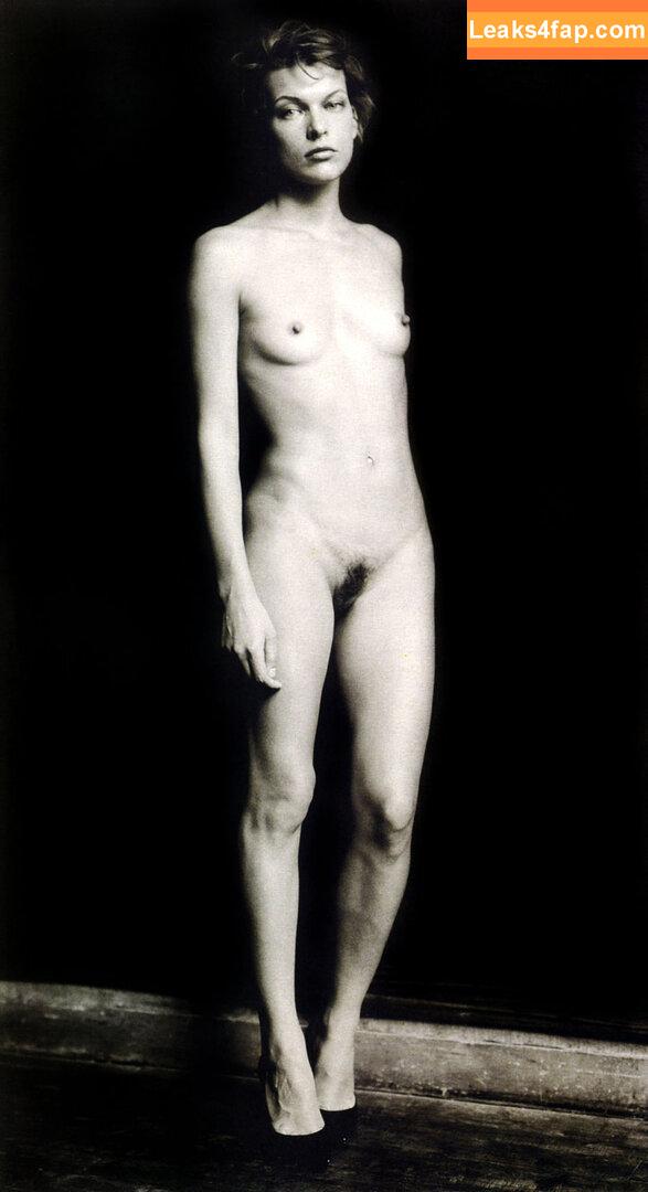 Milla Jovovich / MillaJovovich leaked photo photo #0001