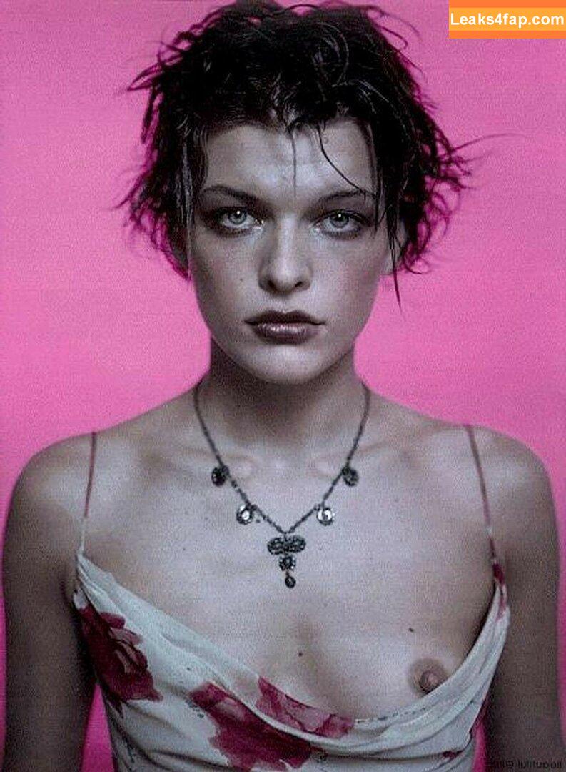 Milla Jovovich / MillaJovovich слитое фото фото #0091