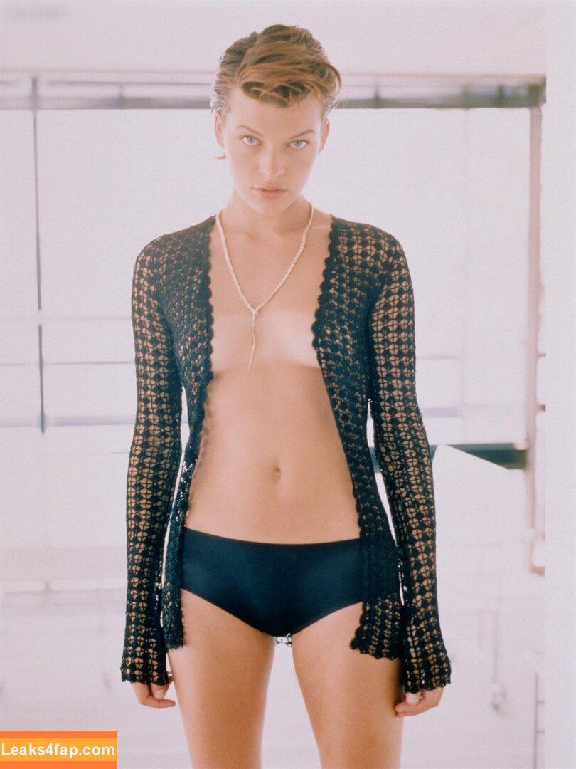 Milla Jovovich / MillaJovovich leaked photo photo #0148
