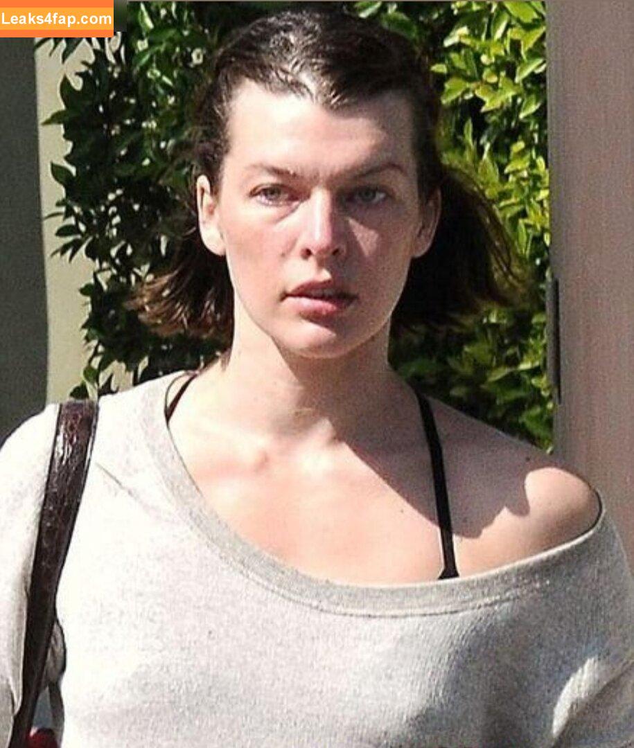 Milla Jovovich / MillaJovovich leaked photo photo #0273