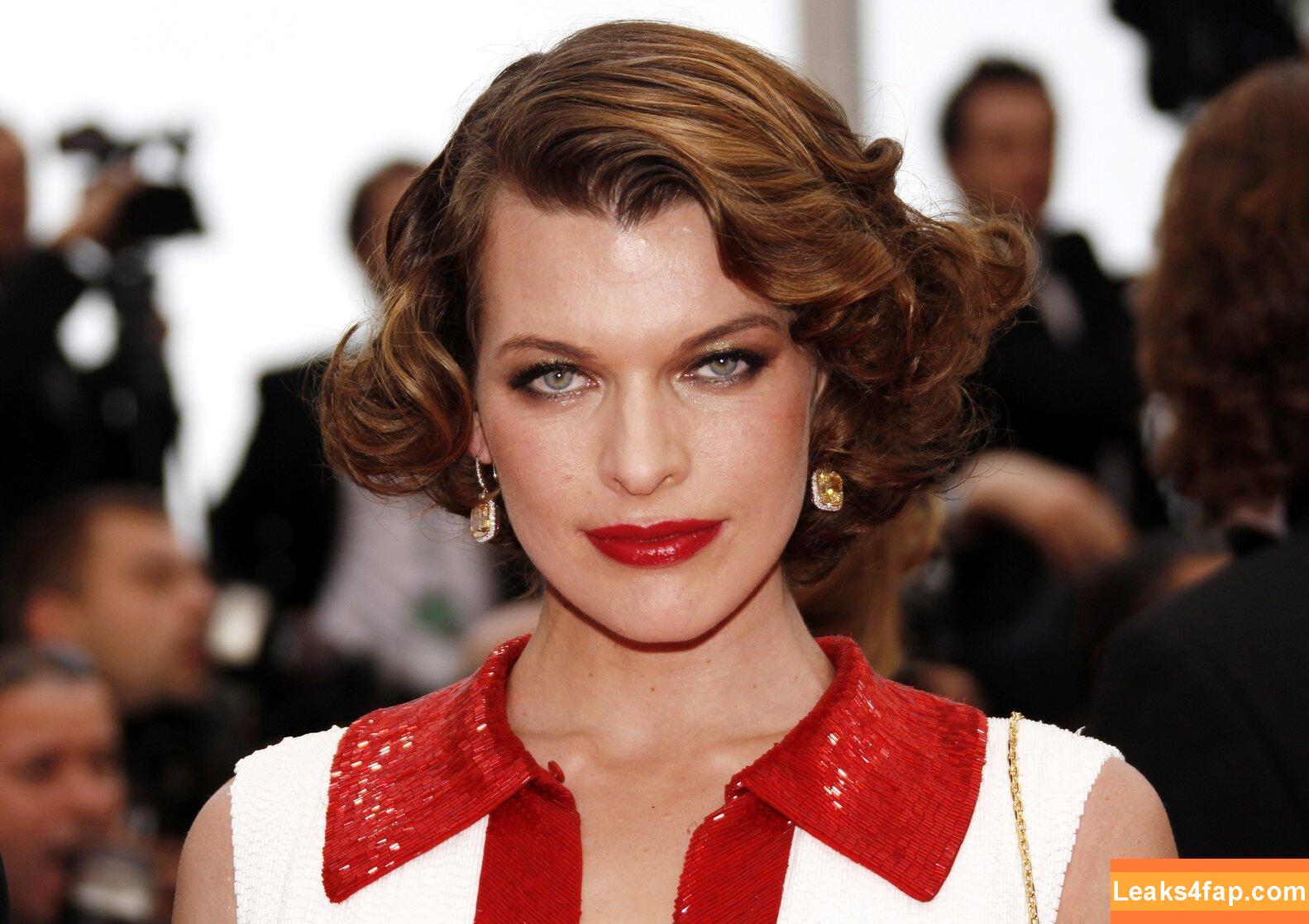 Milla Jovovich / MillaJovovich leaked photo photo #0438