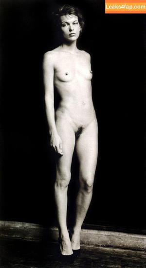 Milla Jovovich photo #0001