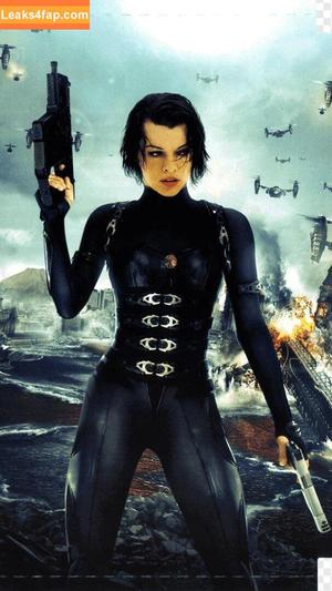 Milla Jovovich photo #0171