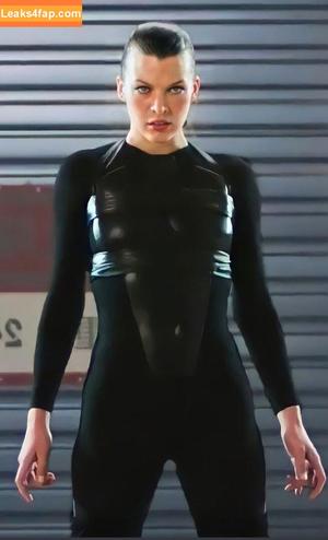 Milla Jovovich photo #0174