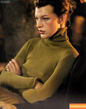 Milla Jovovich photo #0225