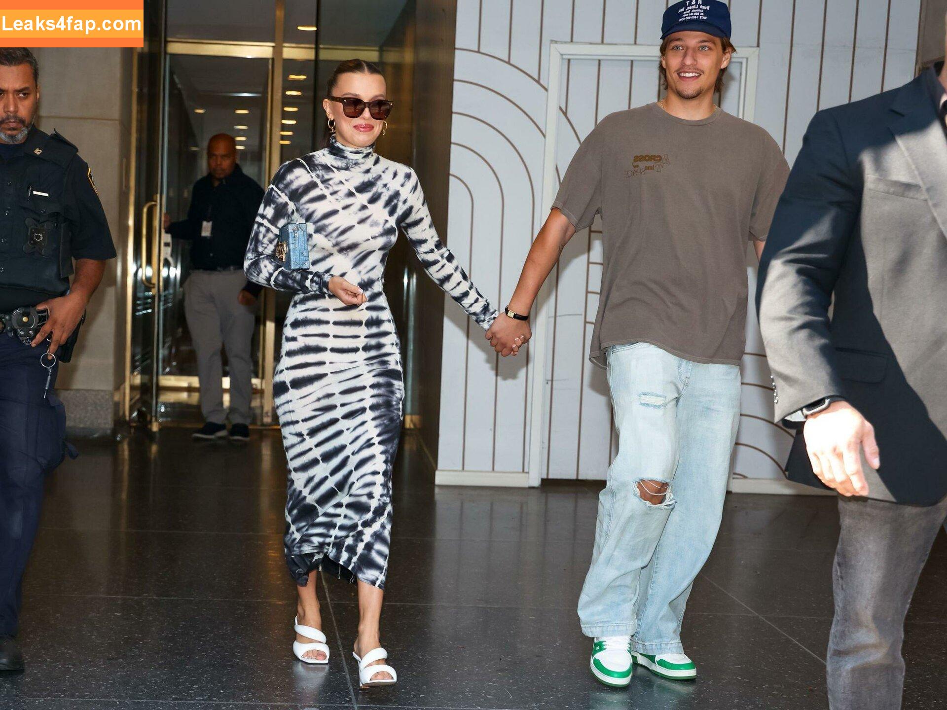 Millie Bobby Brown / milliebobbybrown слитое фото фото #0913