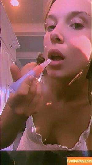 Millie Bobby Brown photo #0717