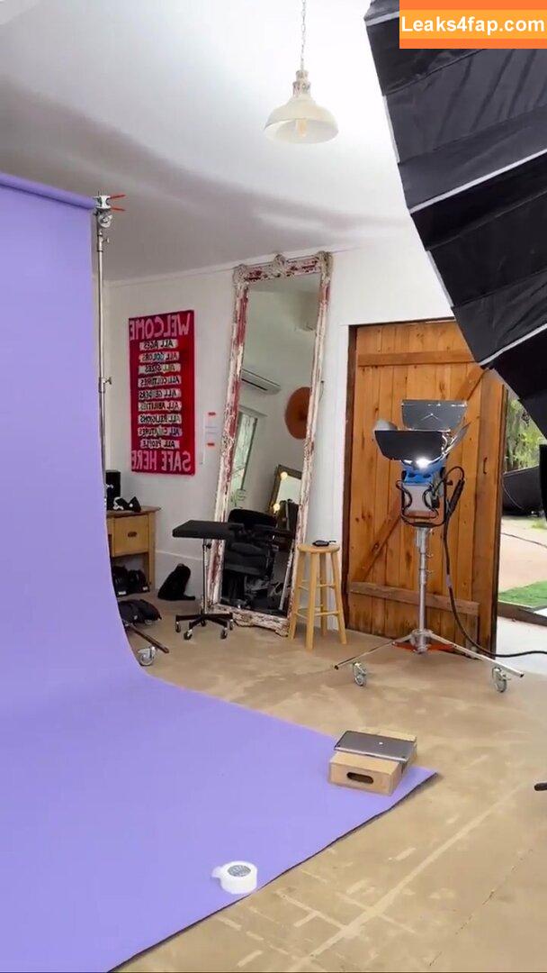 Millie Bobby Brown / milliebobbybrown leaked photo photo #1136