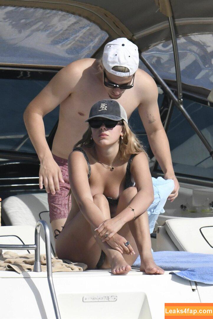 Millie Bobby Brown / milliebobbybrown leaked photo photo #1340