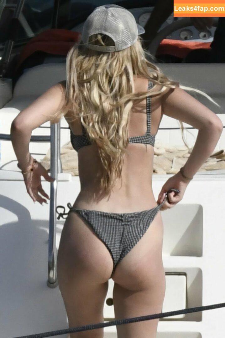 Millie Bobby Brown / milliebobbybrown leaked photo photo #1351