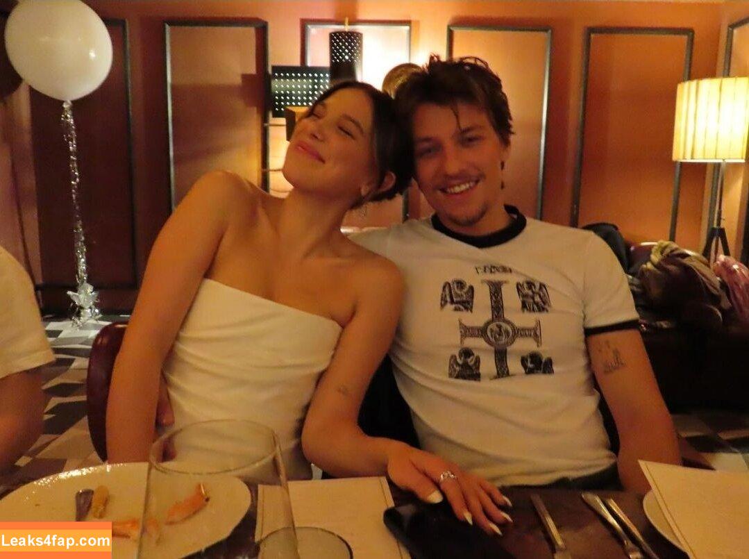 Millie Bobby Brown / milliebobbybrown leaked photo photo #1602