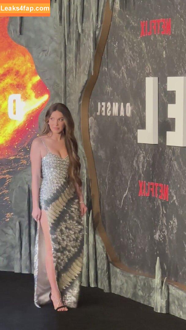 Millie Bobby Brown / milliebobbybrown leaked photo photo #1696