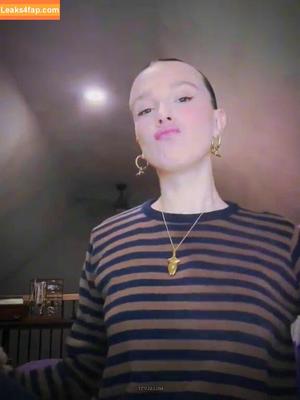 Millie Bobby Brown photo #1220