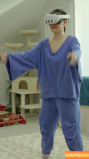 Millie Bobby Brown photo #1377