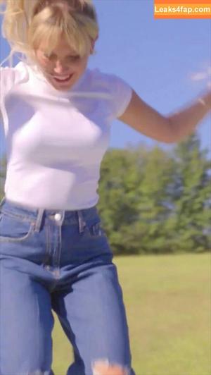 Millie Bobby Brown photo #1403