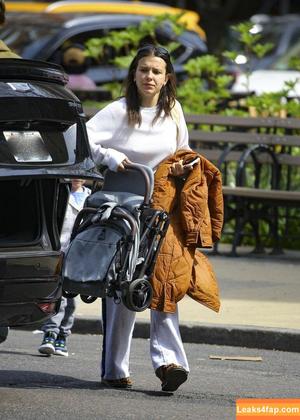 Millie Bobby Brown photo #1987