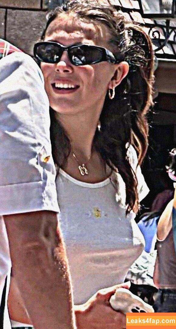 Millie Bobby Brown / milliebobbybrown leaked photo photo #2004