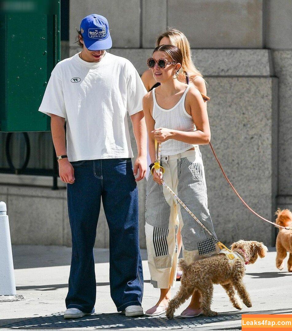 Millie Bobby Brown / milliebobbybrown leaked photo photo #2138