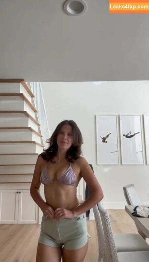 Millie Bobby Brown photo #2011