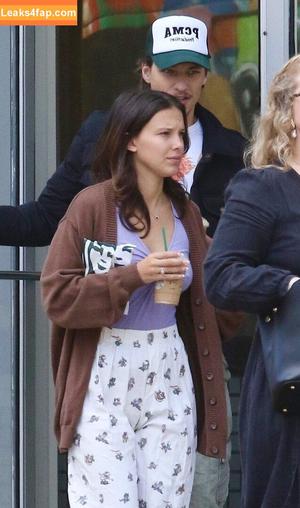 Millie Bobby Brown photo #2076