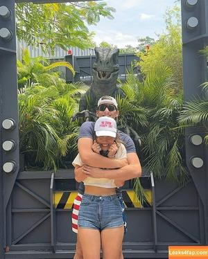 Millie Bobby Brown photo #2343