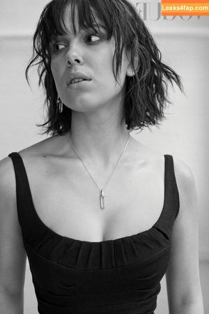 Millie Bobby Brown photo #2351