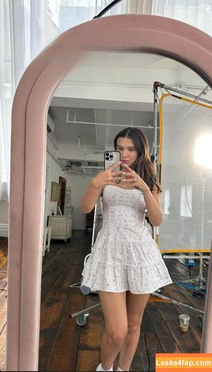 Millie Bobby Brown фото #2424