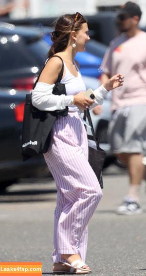 Millie Bobby Brown фото #2919
