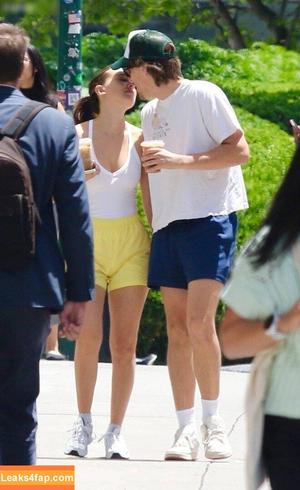 Millie Bobby Brown фото #2975