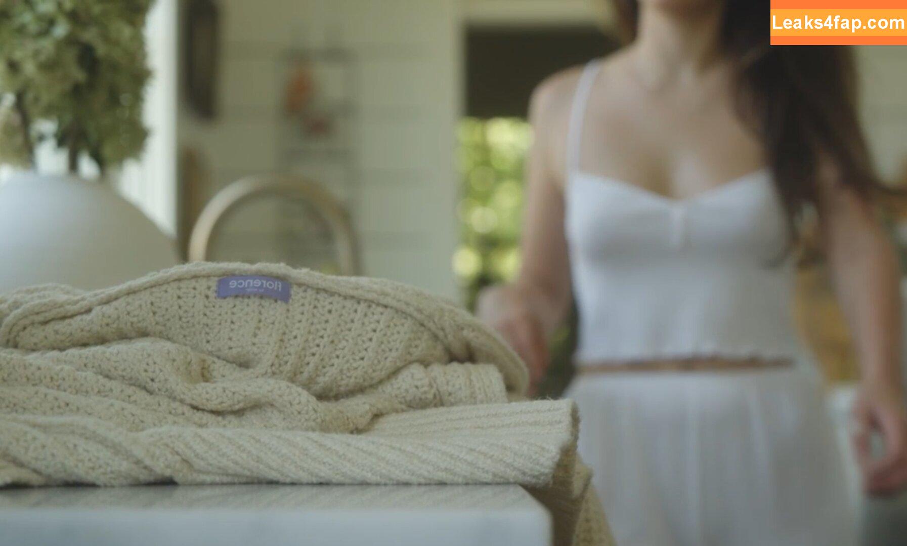 Millie Bobby Brown / milliebobbybrown leaked photo photo #3689