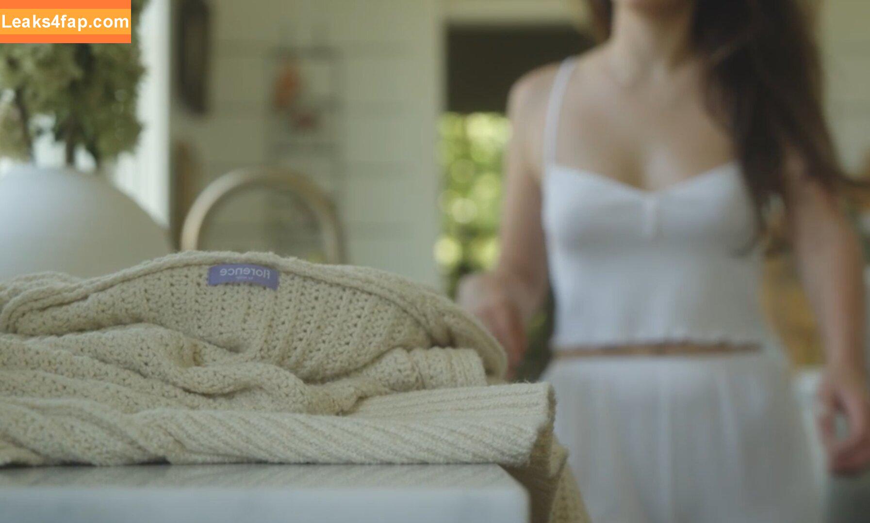 Millie Bobby Brown / milliebobbybrown leaked photo photo #3693